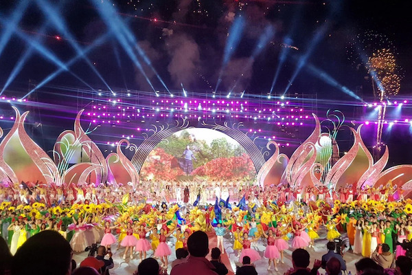 Vẻ đẹp ring của Festival hoa Đ Lạt 2022
